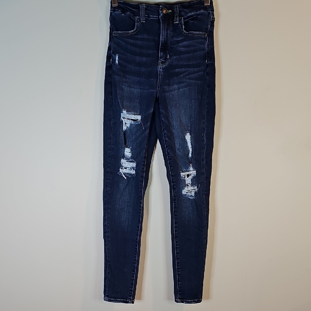 American Eagle Next Level Stretch Size 2 High Rise Distressed Style Jeggings
